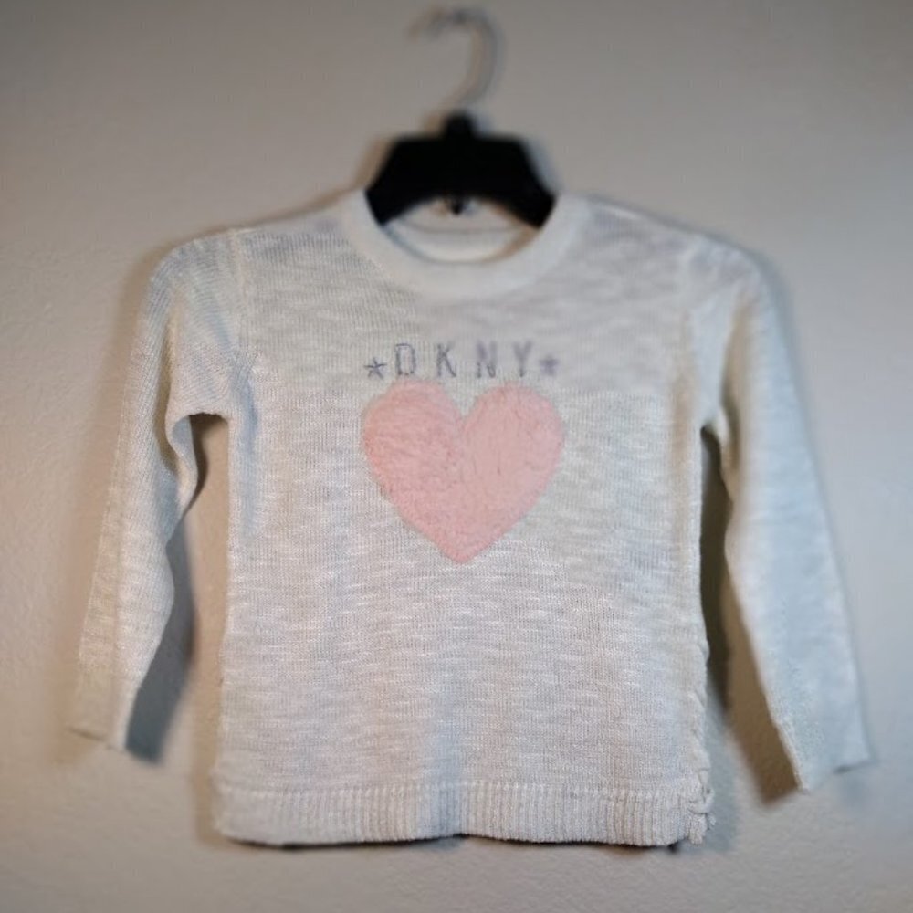 DKNY Girls Pink Heart Signature Sweater Size: 4 - Picture 7 of 15